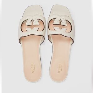 Gucci Women's slide sandal with Interlocking G size 40